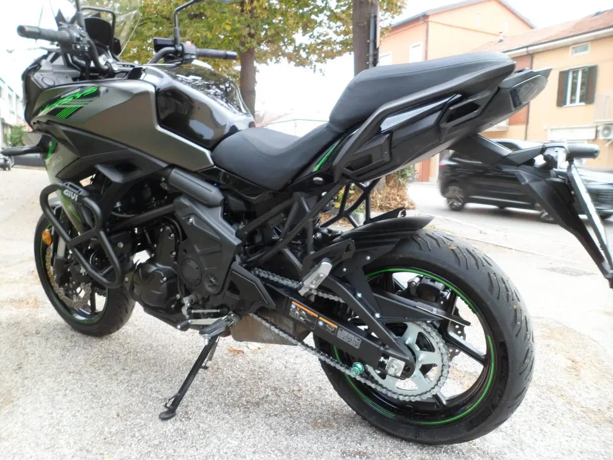 Kawasaki Versys 650 (2025 - 27) (5)