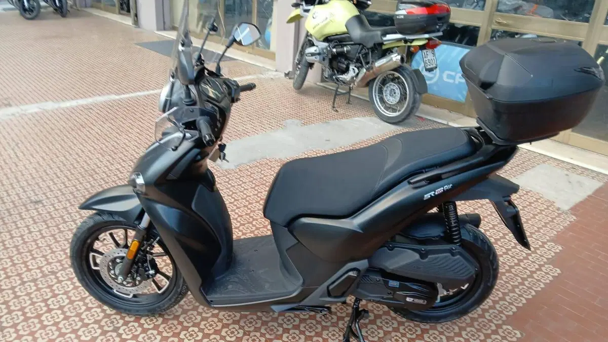 Voge Sfida SR16 125 Air (2026) (2)