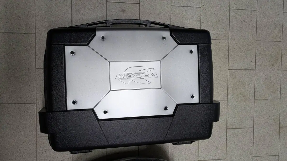 Set Bauletto Givi + 2 Valigie K33 + 2 borse morbid kappa (2)