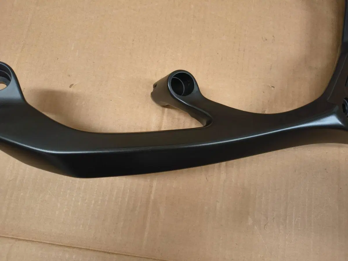 Portapacchi posteriore T-max 560 Originale Yamaha (6)