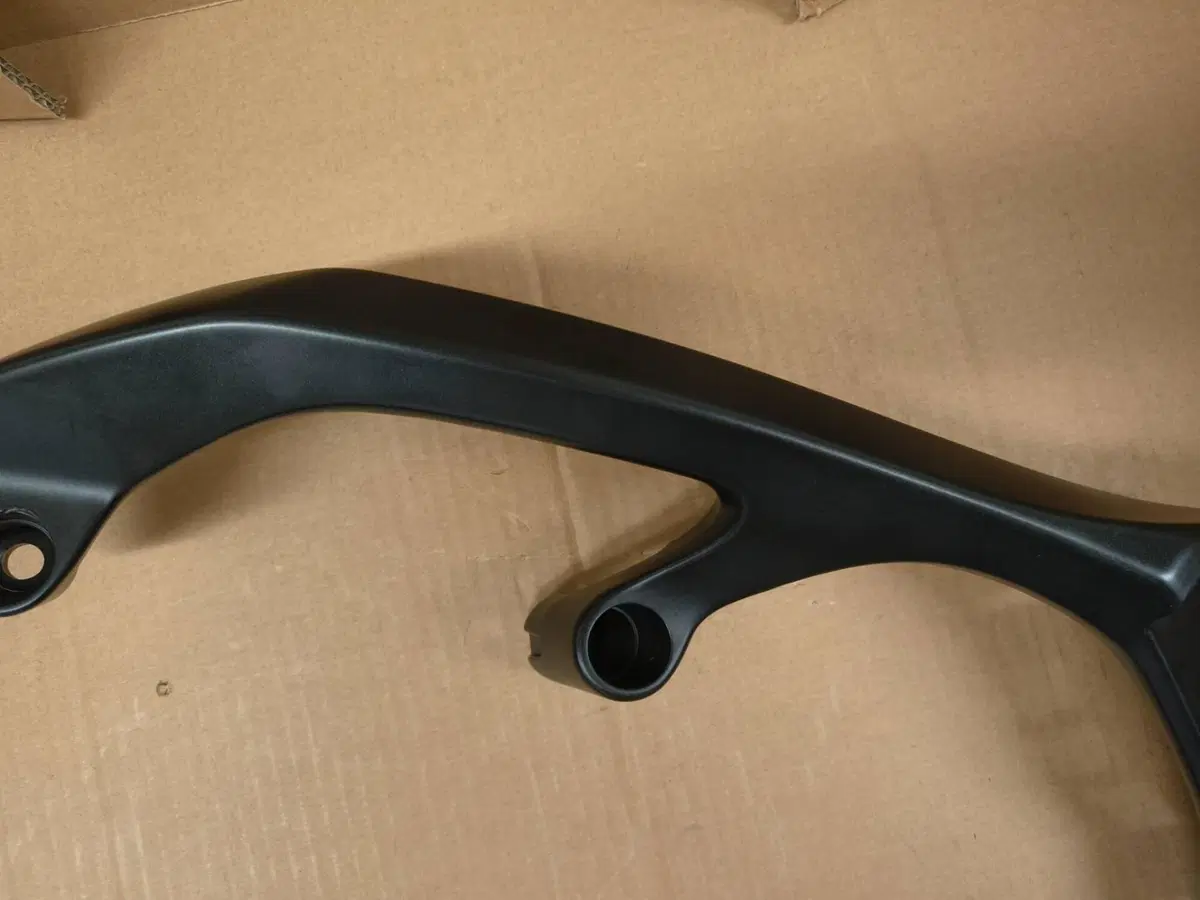 Portapacchi posteriore T-max 560 Originale Yamaha (7)