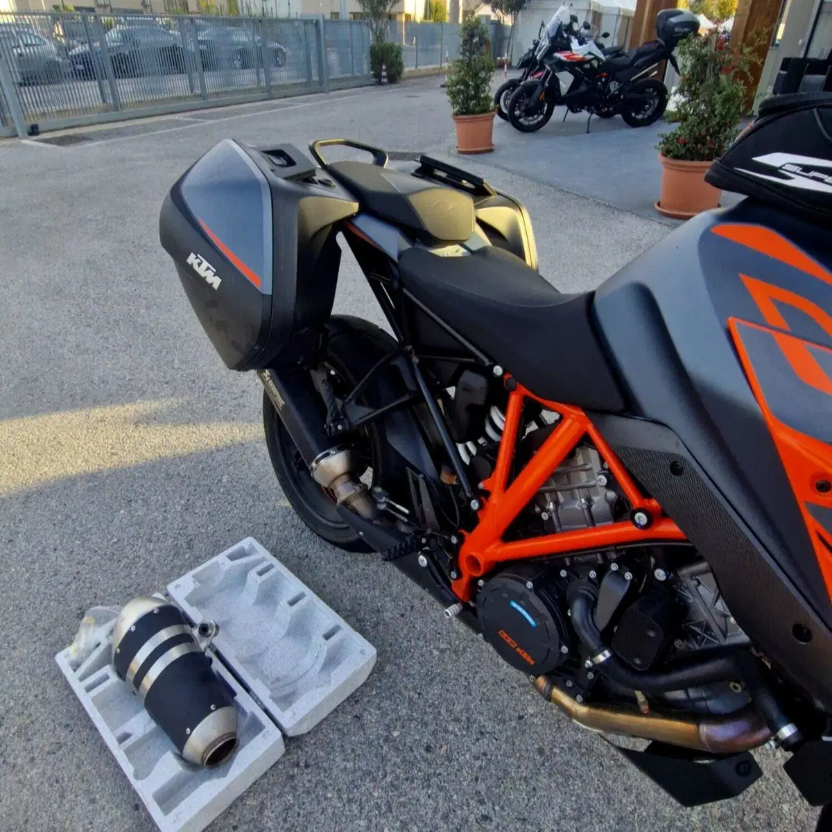 KTM 1290 Super Duke GT (2021 - 25) (9)