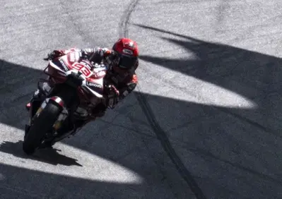 MotoGP, prequalifiche: Marc Marquez 1° con caduta, Jorge Martin si ritira (per oggi), Vinales e Mir, toh chi si rivede! [CLASSIFICA e VIDEO]