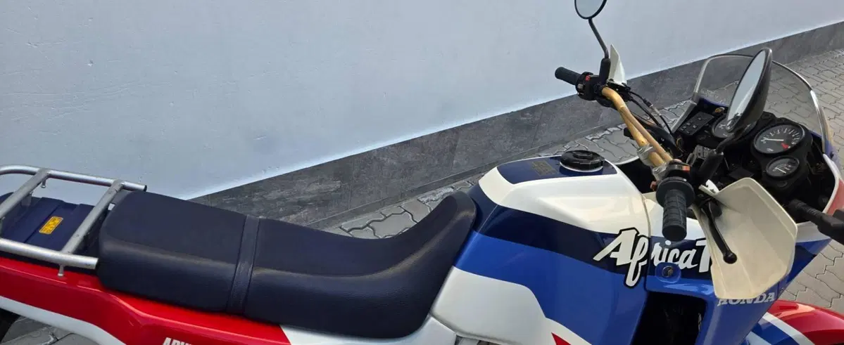 Honda XRV AFRICA TWIN 650 (10)