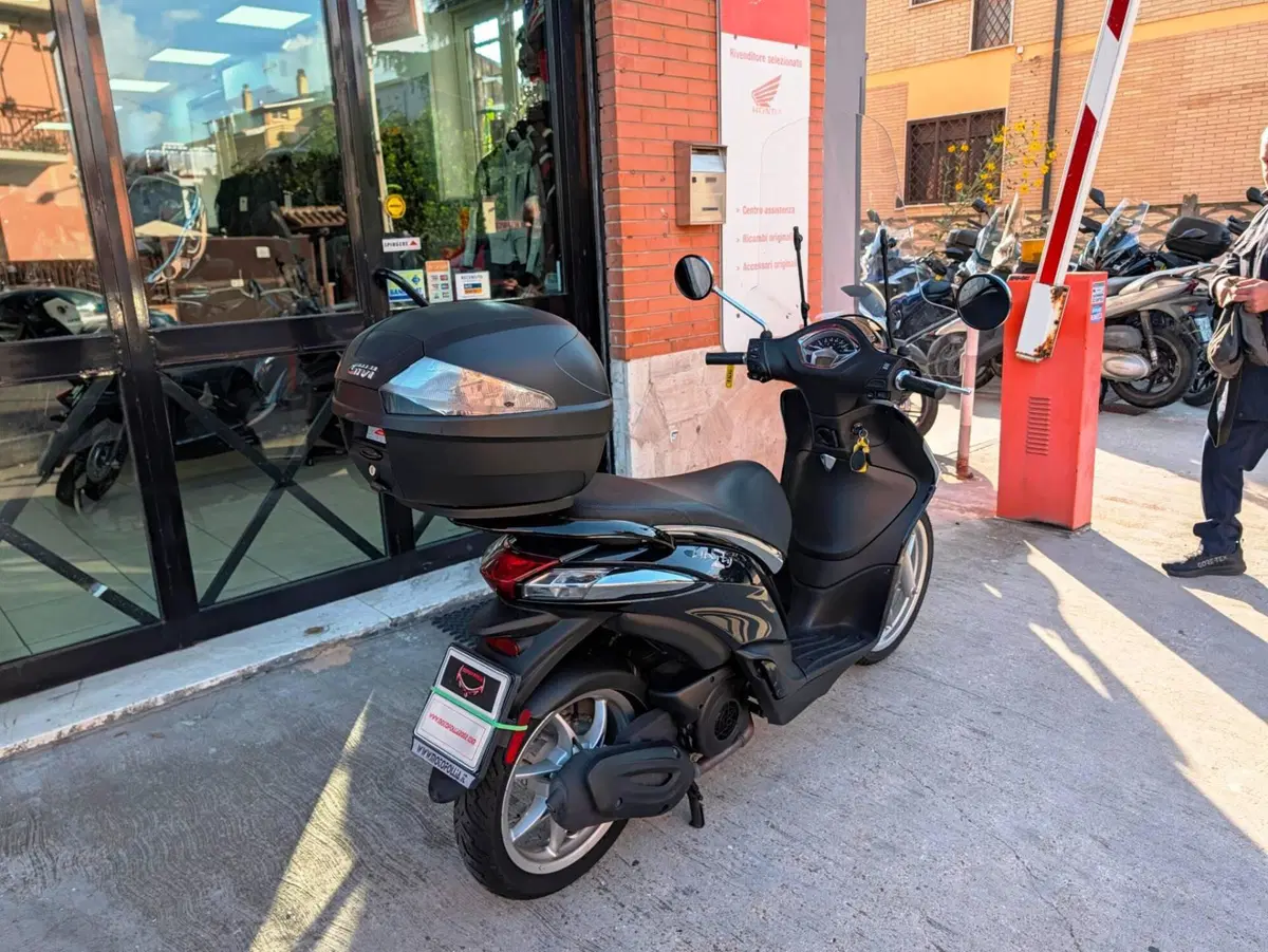 Piaggio Liberty 150 ABS (2017 - 20) (8)
