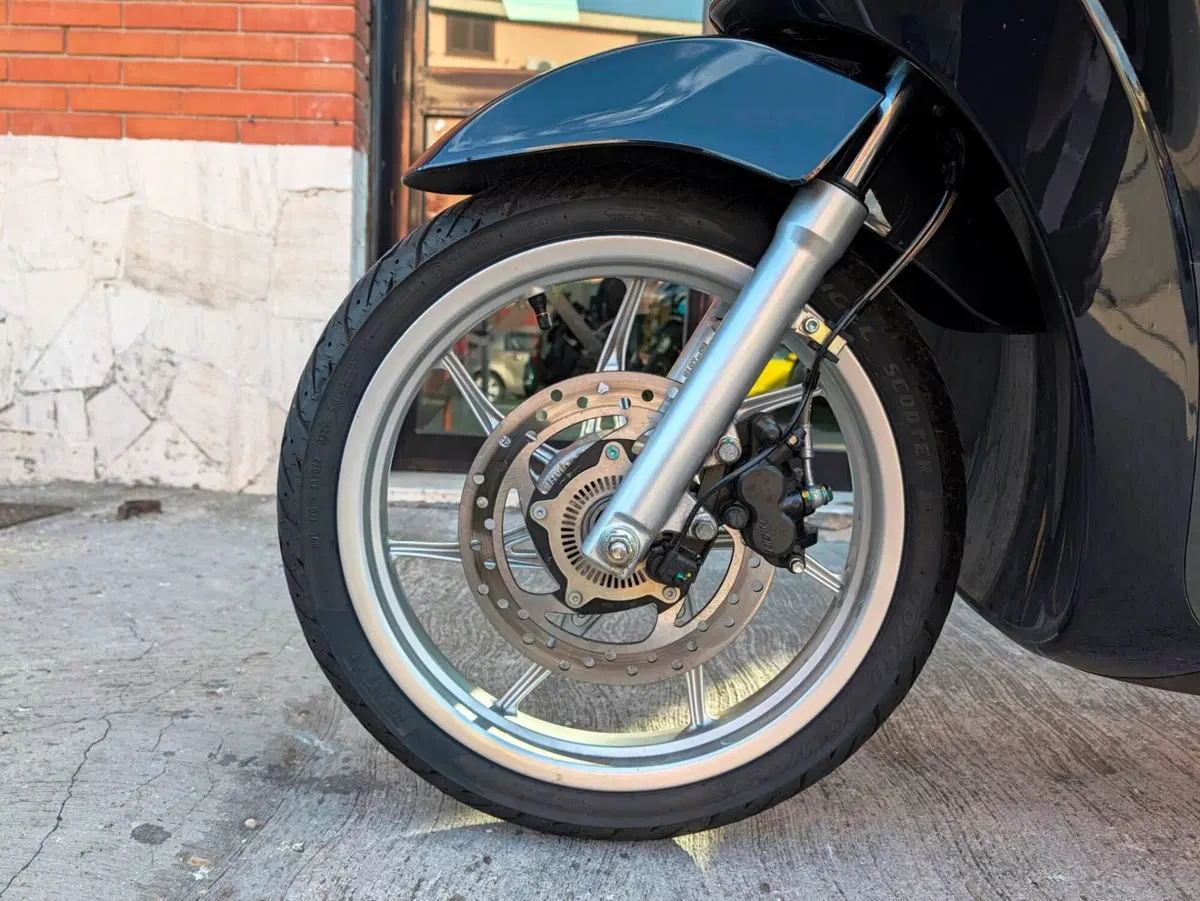 Piaggio Liberty 150 ABS (2017 - 20) (17)