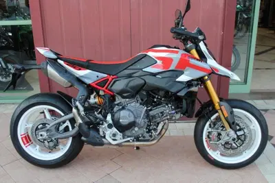 Ducati Hypermotard V2 SP (2026) nuova