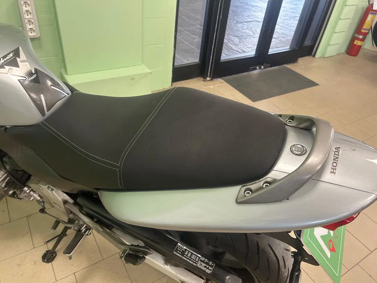 Honda Hornet 600 (2000 - 02) (10)