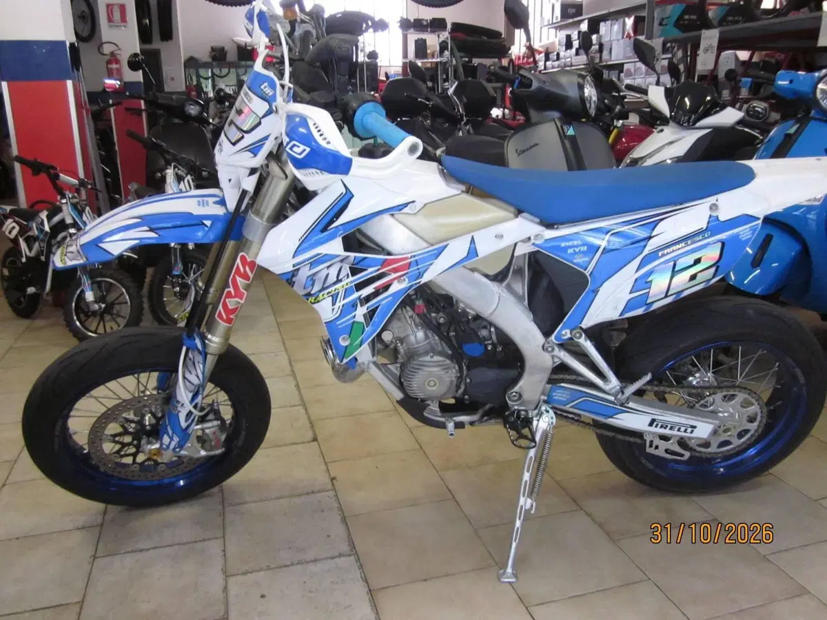 Tm Moto SMR 125 Fi (2021) (6)