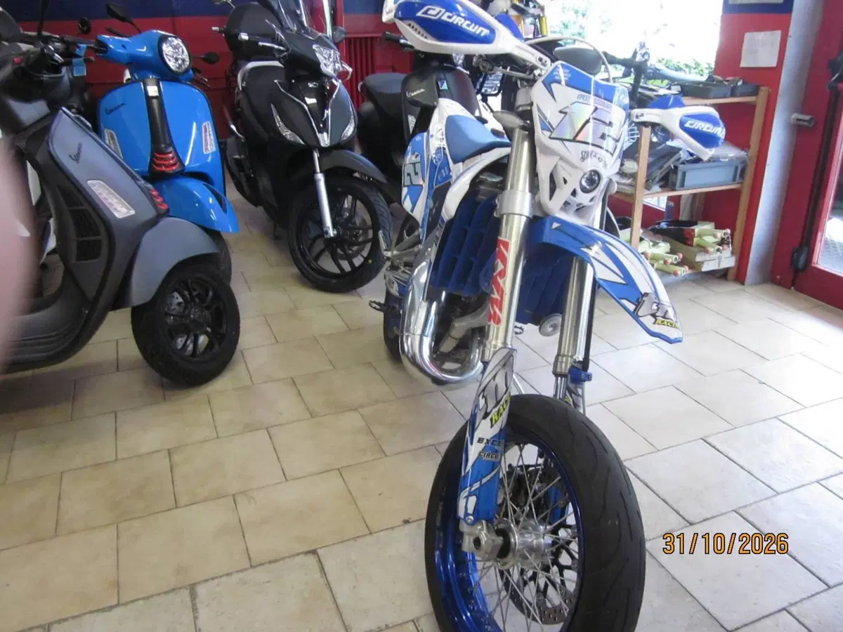 Tm Moto SMR 125 Fi (2021) (8)