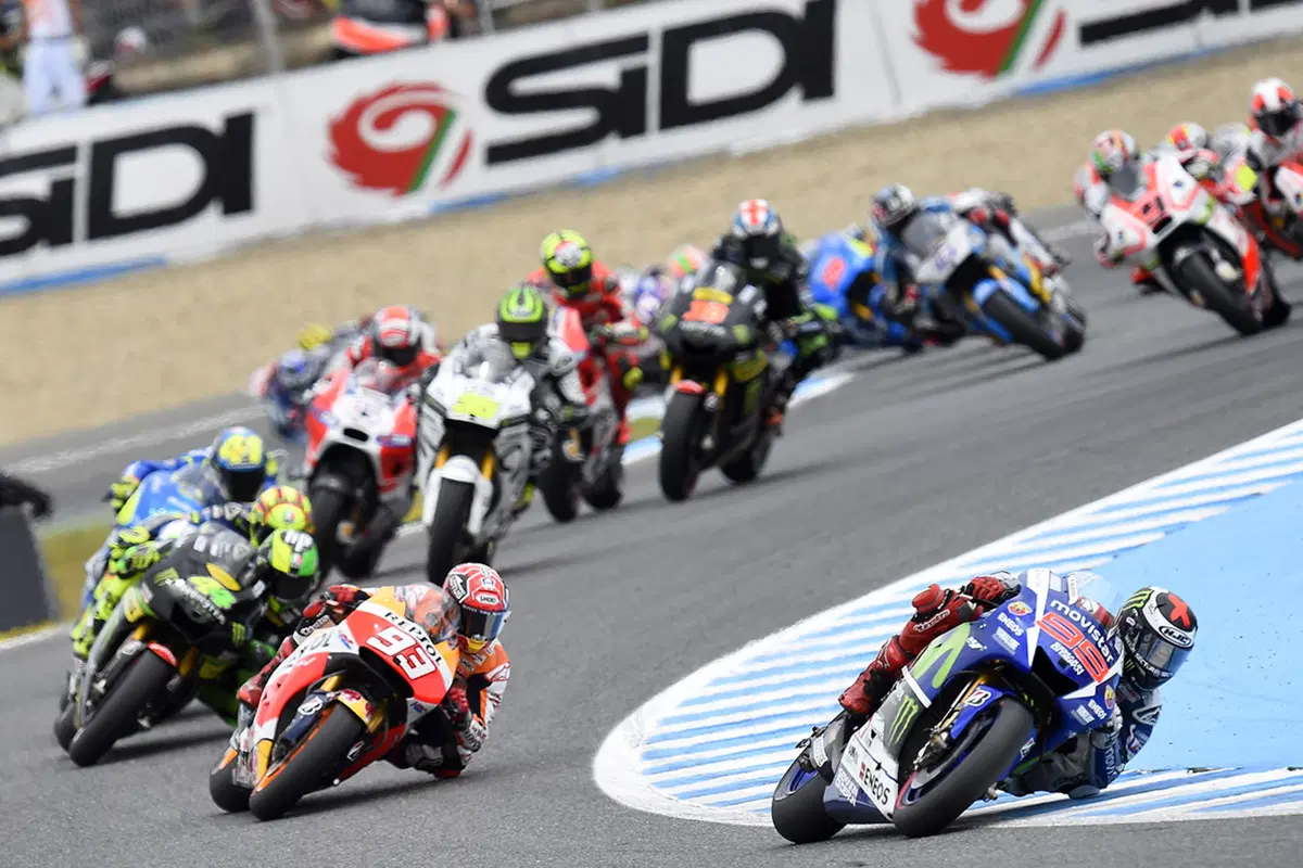 MotoGP. Le foto più spettacolari del GP di Spagna (3)