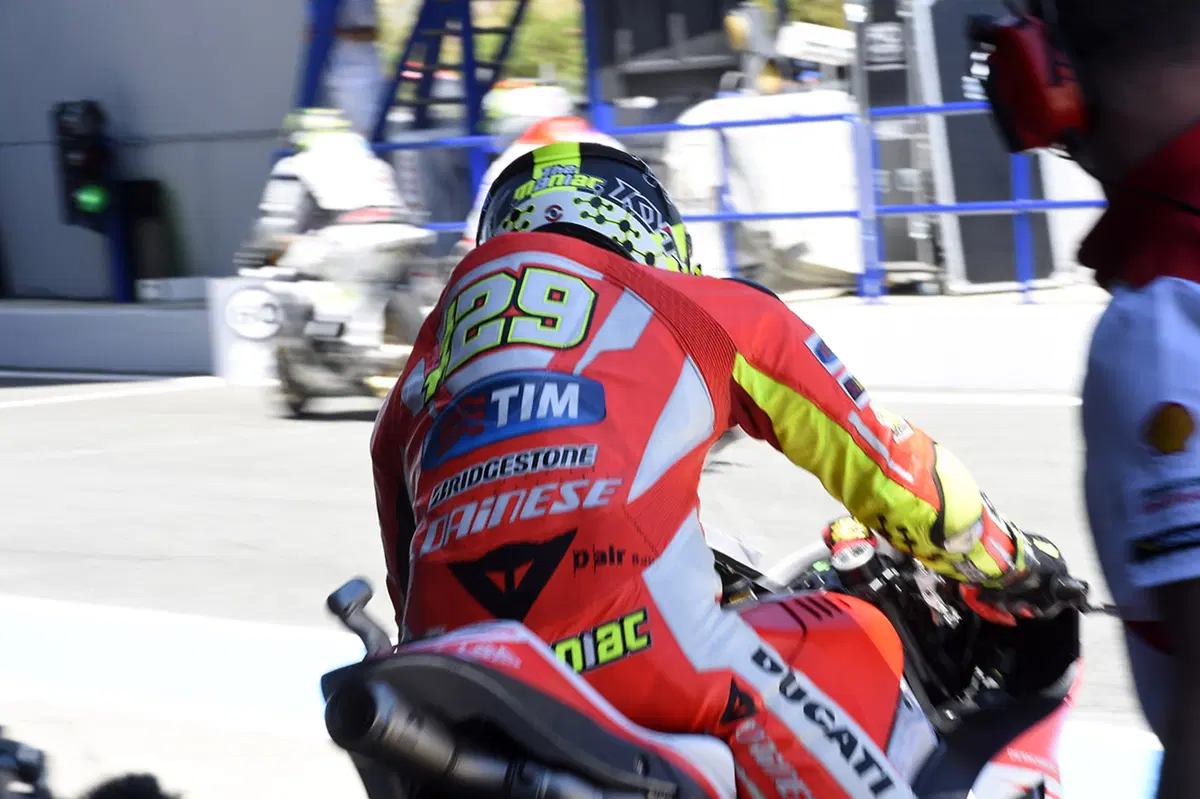 MotoGP. Le foto più spettacolari del GP di Spagna (27)
