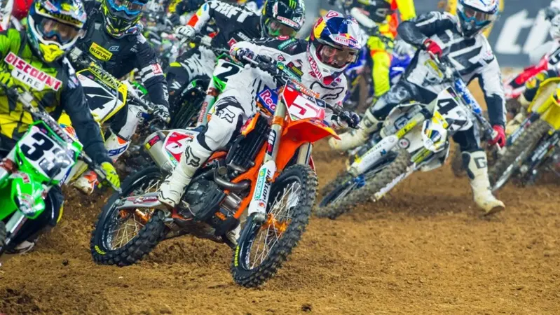 AMA Supercross. Il calendario per la stagione 2016