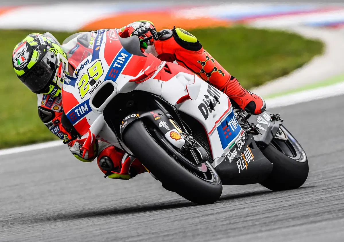 MotoGP, Brno 2016. Iannone: "Ho la situazione sotto controllo"