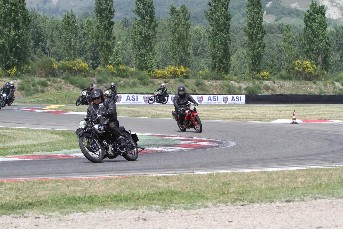 ASI Moto Show 2015: le foto della prima giornata  (22)