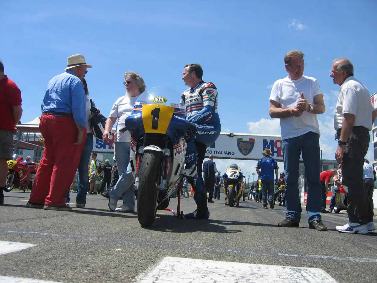 La "Parata dei Campioni" all'ASI Moto Show di Varano (12)
