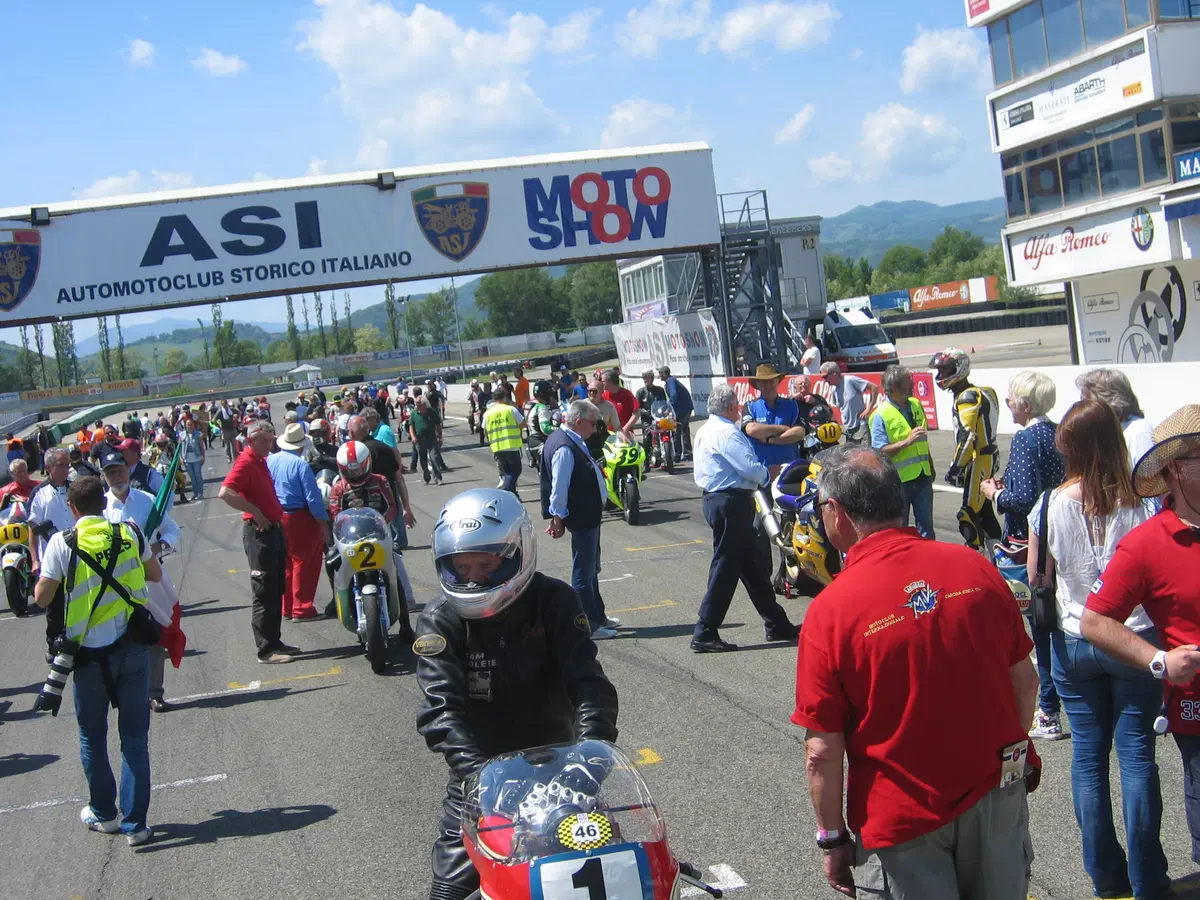 La "Parata dei Campioni" all'ASI Moto Show di Varano (14)