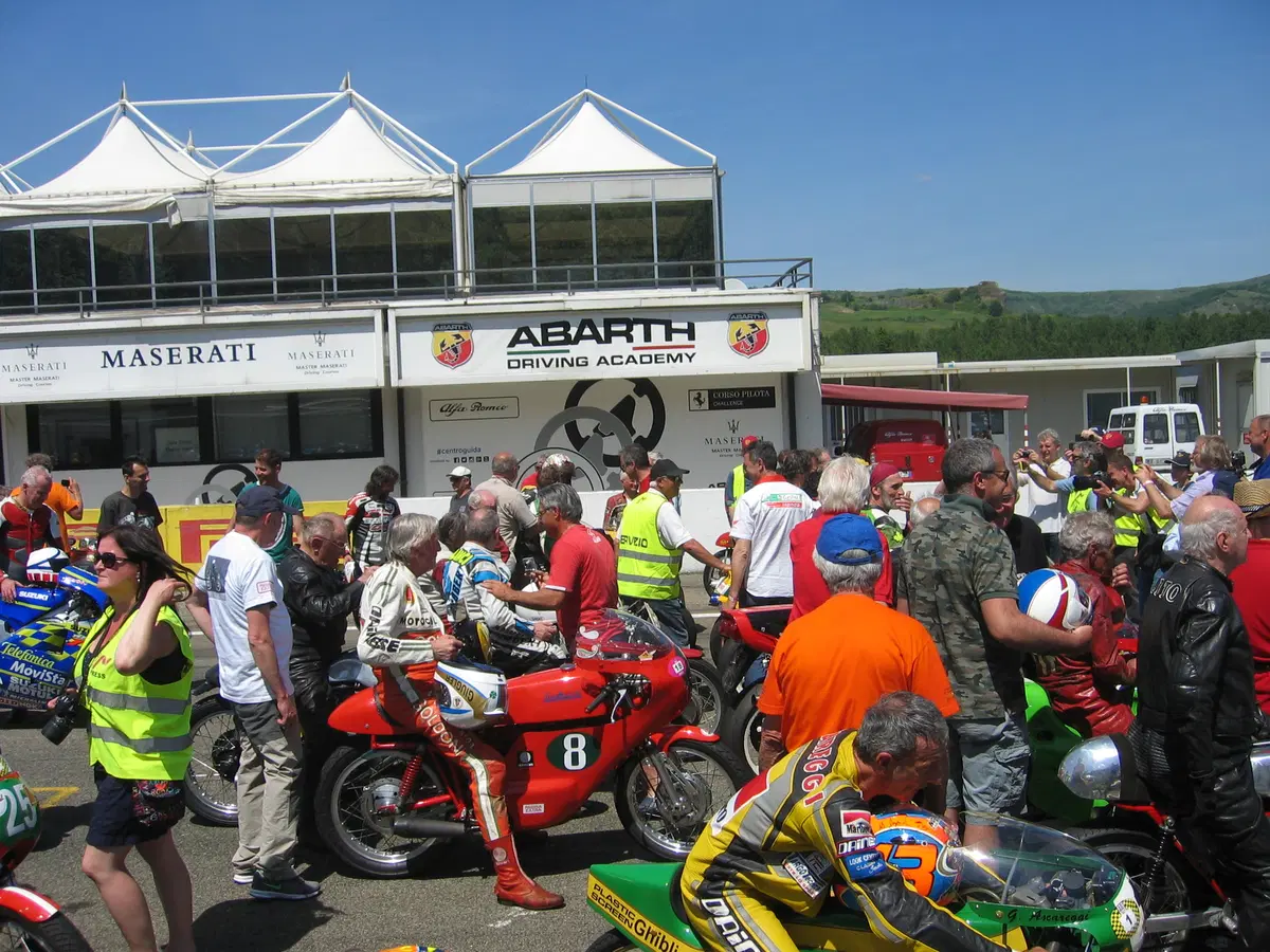 La "Parata dei Campioni" all'ASI Moto Show di Varano (20)