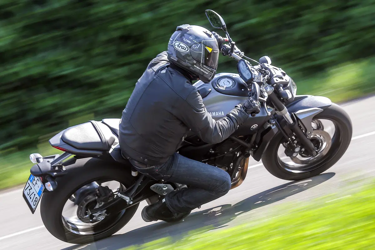 Yamaha MT-07 (9)