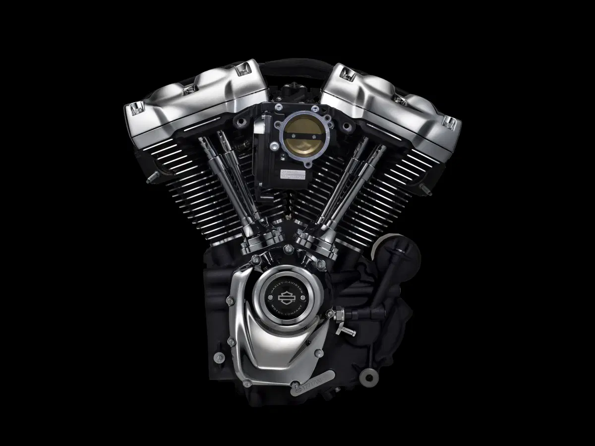 Harley-Davidson, nuove Touring Milwaukee Eight (5)