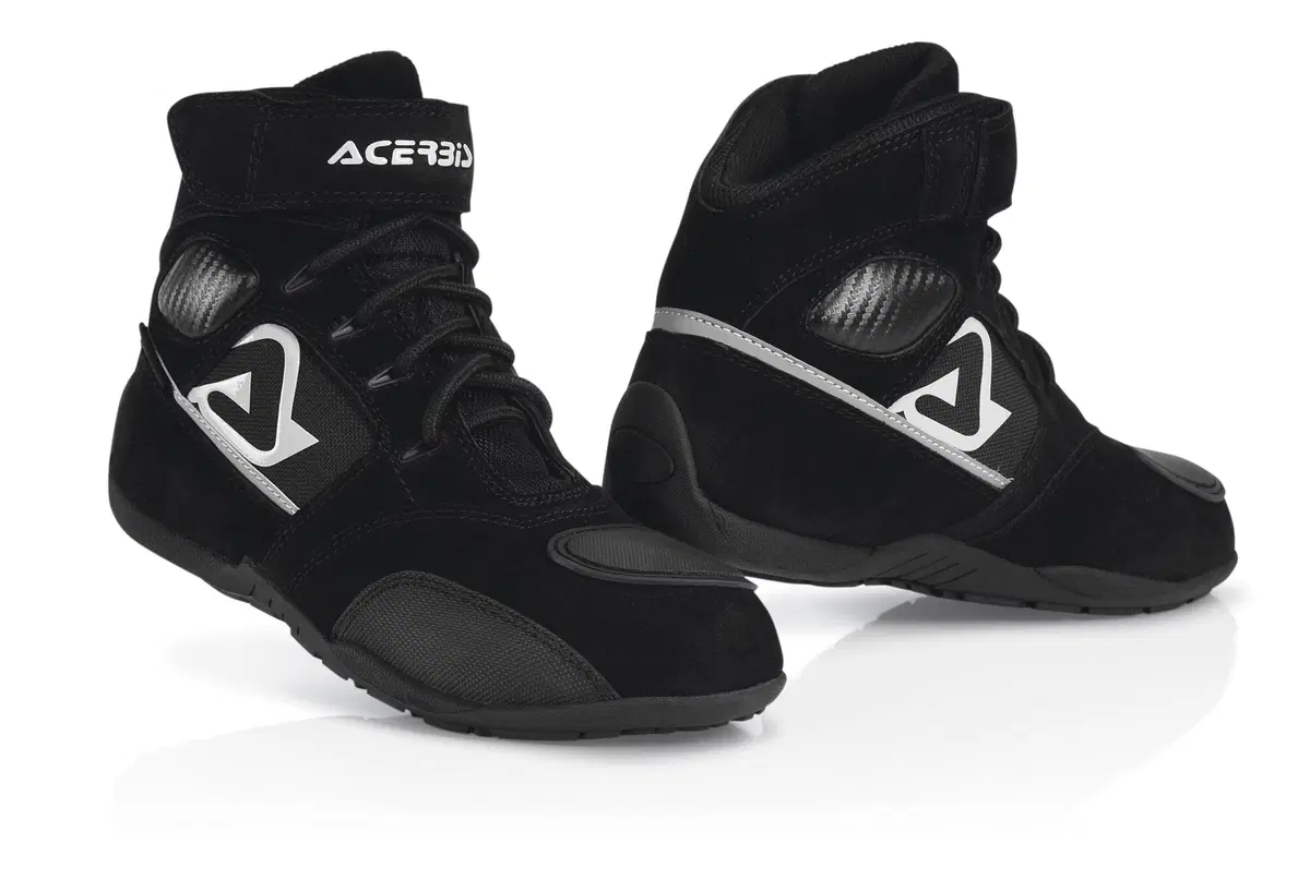 Acerbis: stivaletto Jurby e scarpa Walky (2)