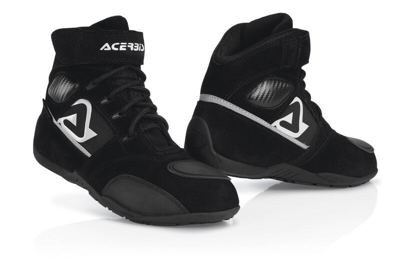 Acerbis: stivaletto Jurby e scarpa Walky