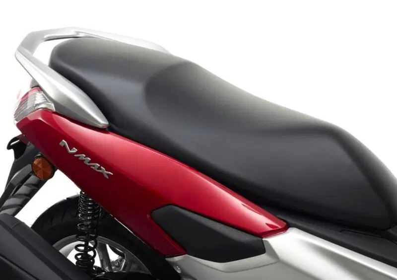 Yamaha N-Max 125 N-Max 125 (2015 - 17) (10)