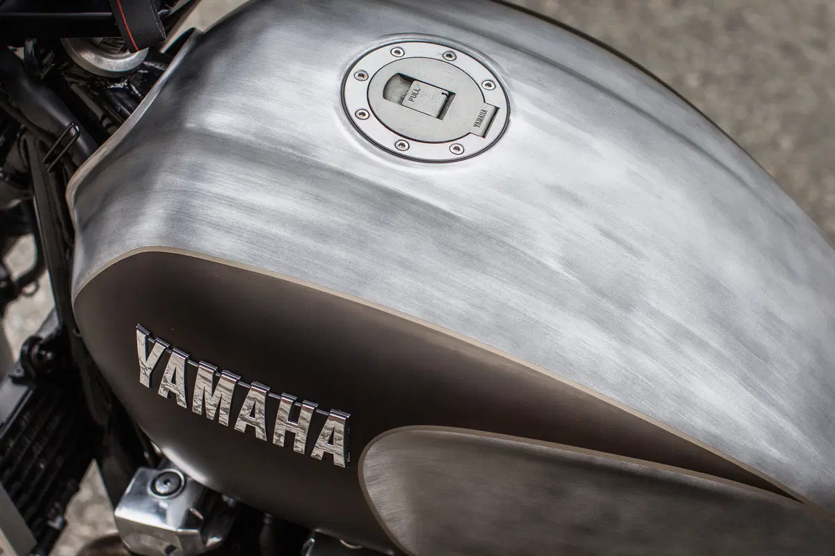 Yamaha XJR 1200 “La Ruvida” by Deus (16)