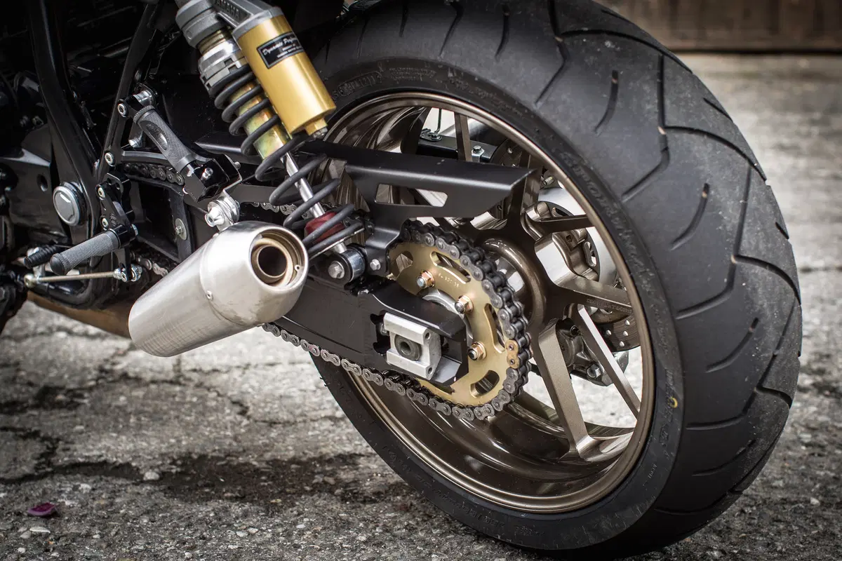 Yamaha XJR 1200 “La Ruvida” by Deus (22)