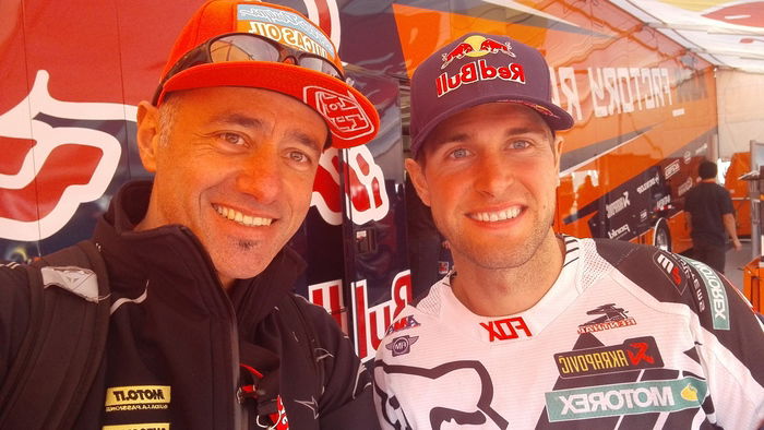 Ryan Dungey durante l'intervista con Moto.it nel paddock del New Jersey