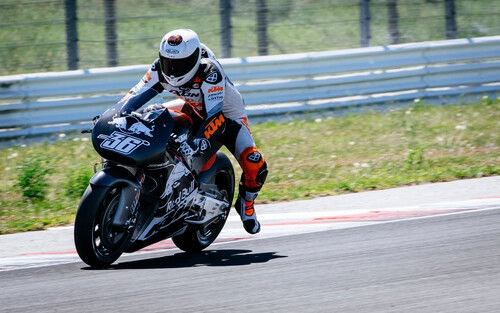 KTM RC16, la gallery dei test a Misano (9)