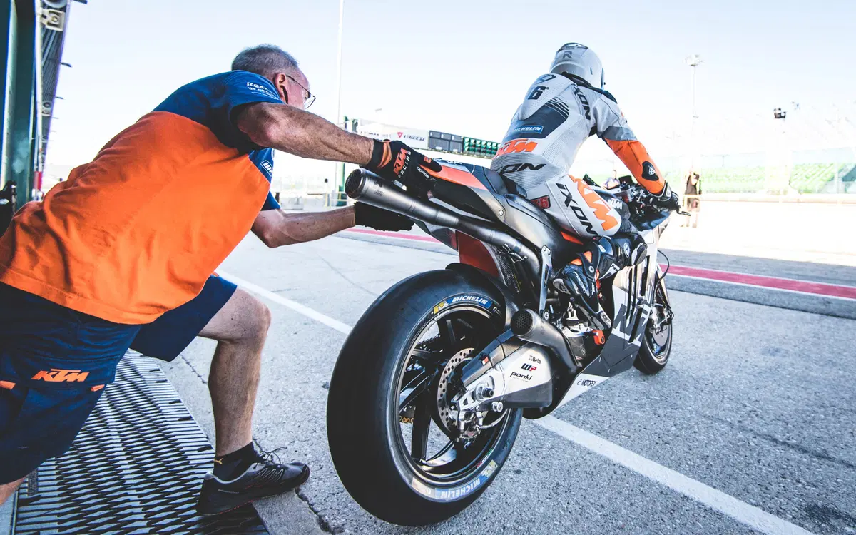 KTM RC16, la gallery dei test a Misano (16)