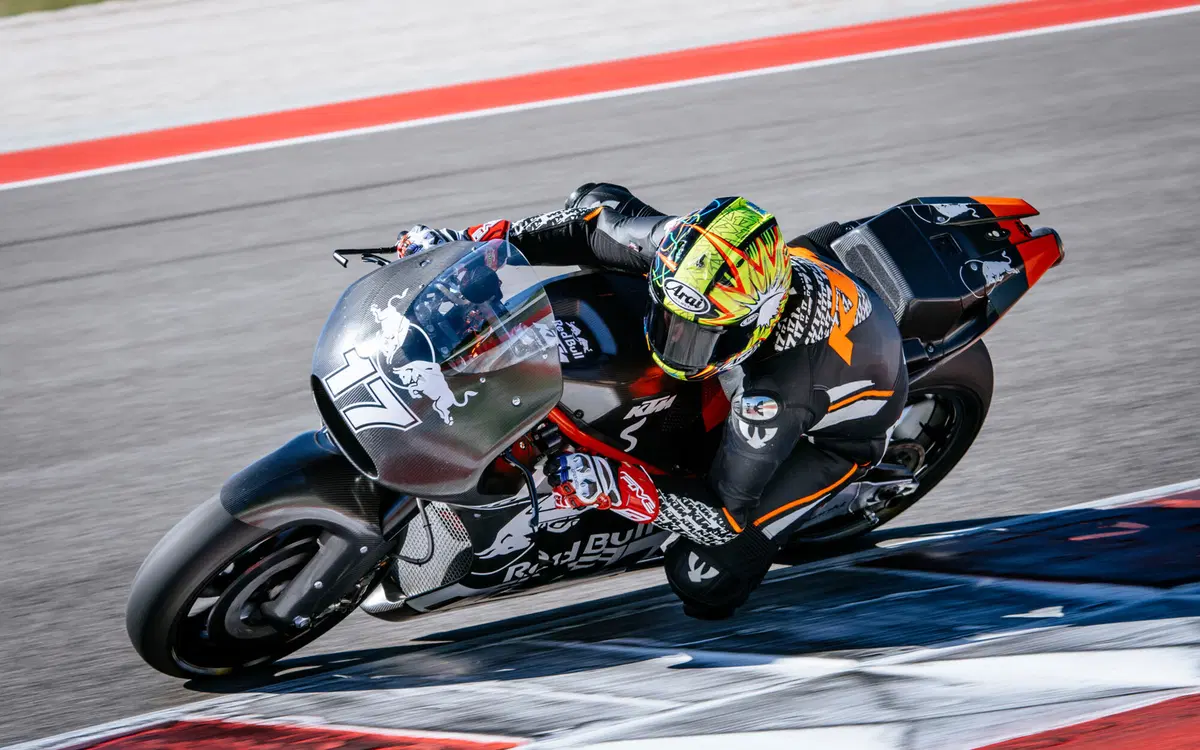 KTM RC16, la gallery dei test a Misano (20)