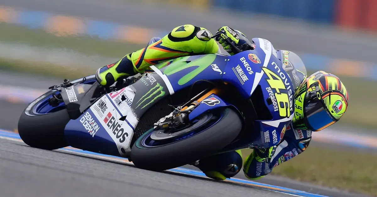 MotoGP 2015, Le Mans. Rossi: "Lorenzo, Dovizioso e Marquez pi&ugrave; veloci. Per il momento"