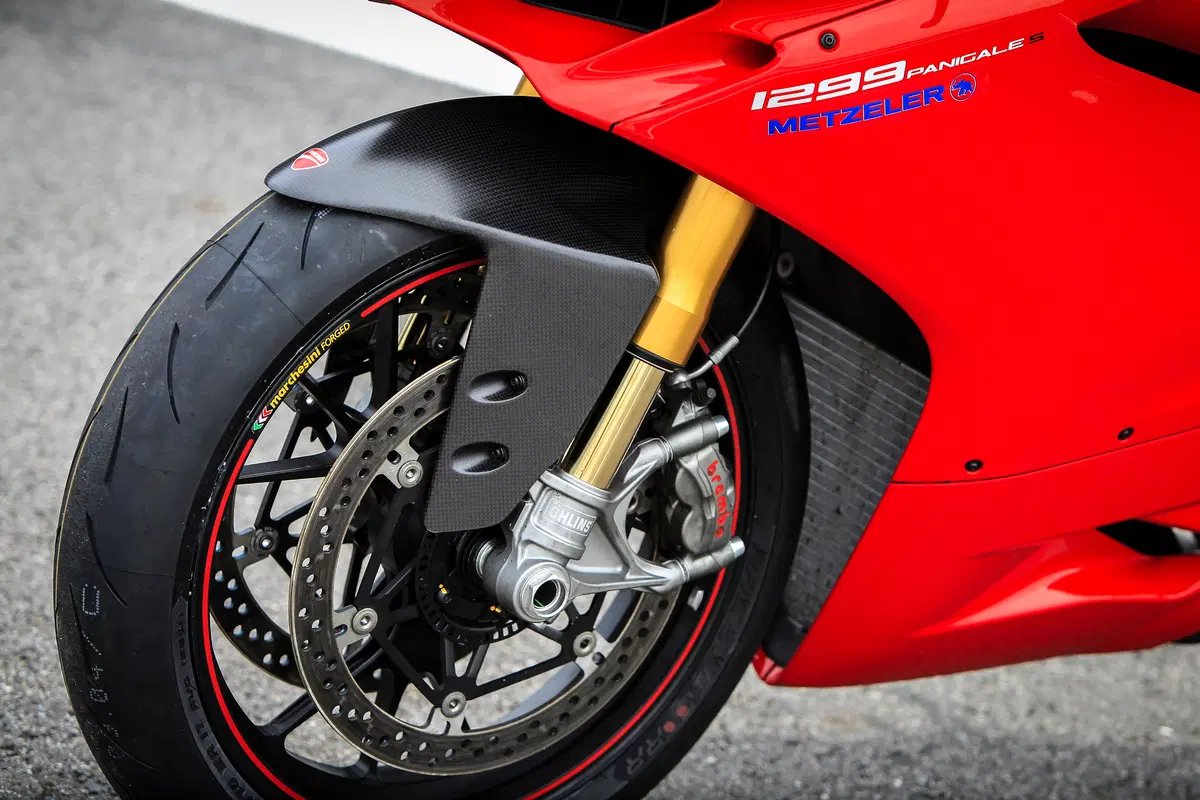 Statiche Ducati Panigale 1299S (10)