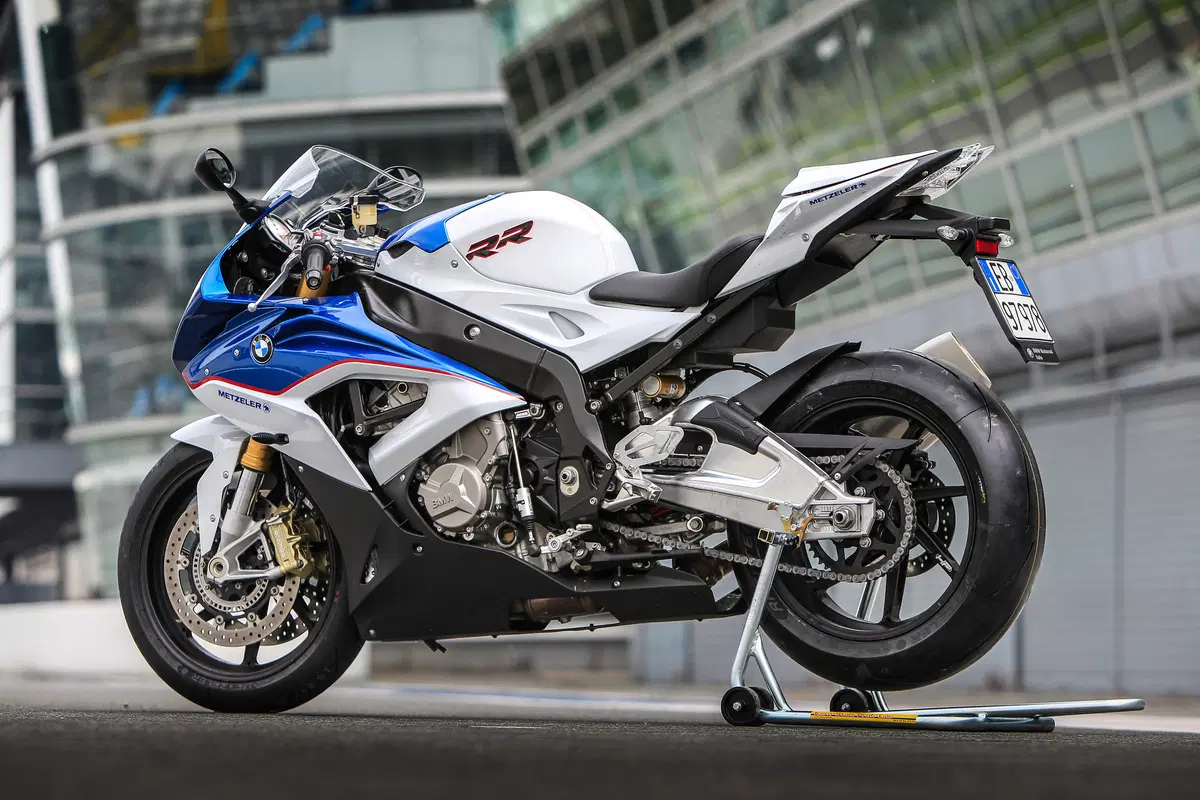 Supersportive 2015: BMW S1000RR 2015 statiche (10)