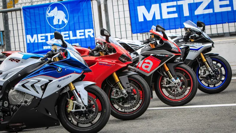 Metzeler Racetec RR
