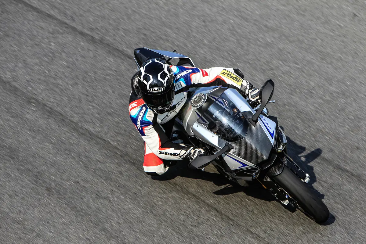 Metzeler Racetec RR (3)