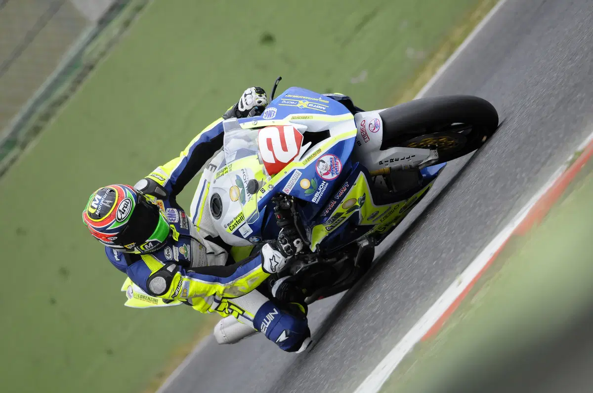 CIV Round 3570: Pirro va in fuga in SBK. Bezzecchi di nuovo leader in Moto3
