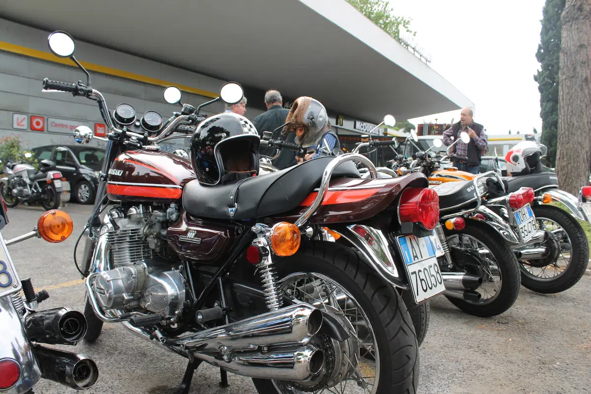 INCONTRO KAWASAKI D'EPOCA A ROMA (9)
