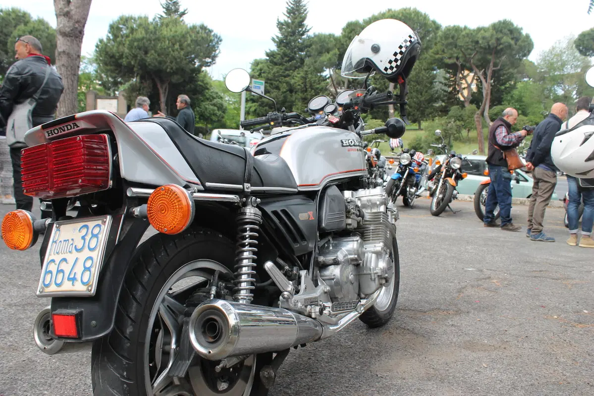 INCONTRO KAWASAKI D'EPOCA A ROMA (12)
