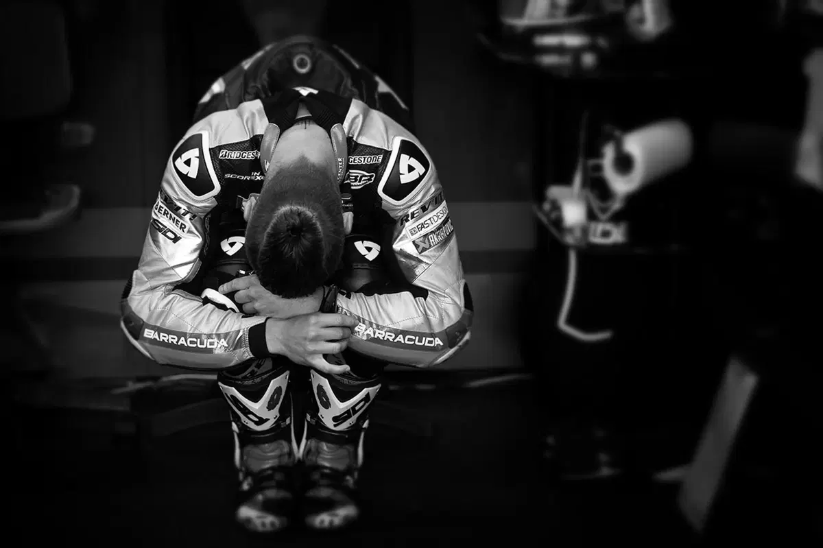 MotoGP 2015, Le Mans. Le foto più spettacolari del GP di Francia (16)