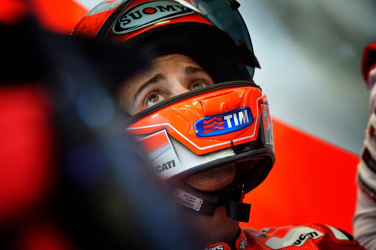 MotoGP 2015, Le Mans. Le foto più spettacolari del GP di Francia (17)