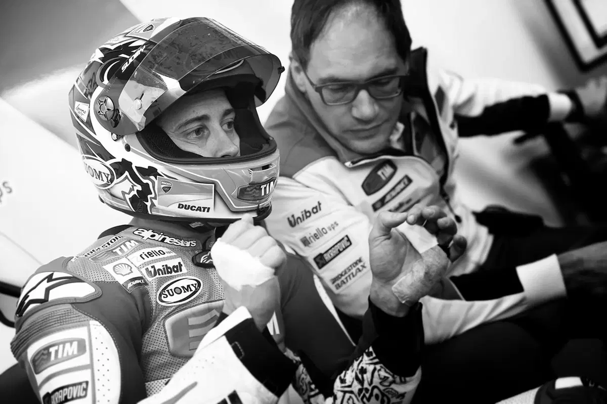 MotoGP 2015, Le Mans. Le foto più spettacolari del GP di Francia (21)