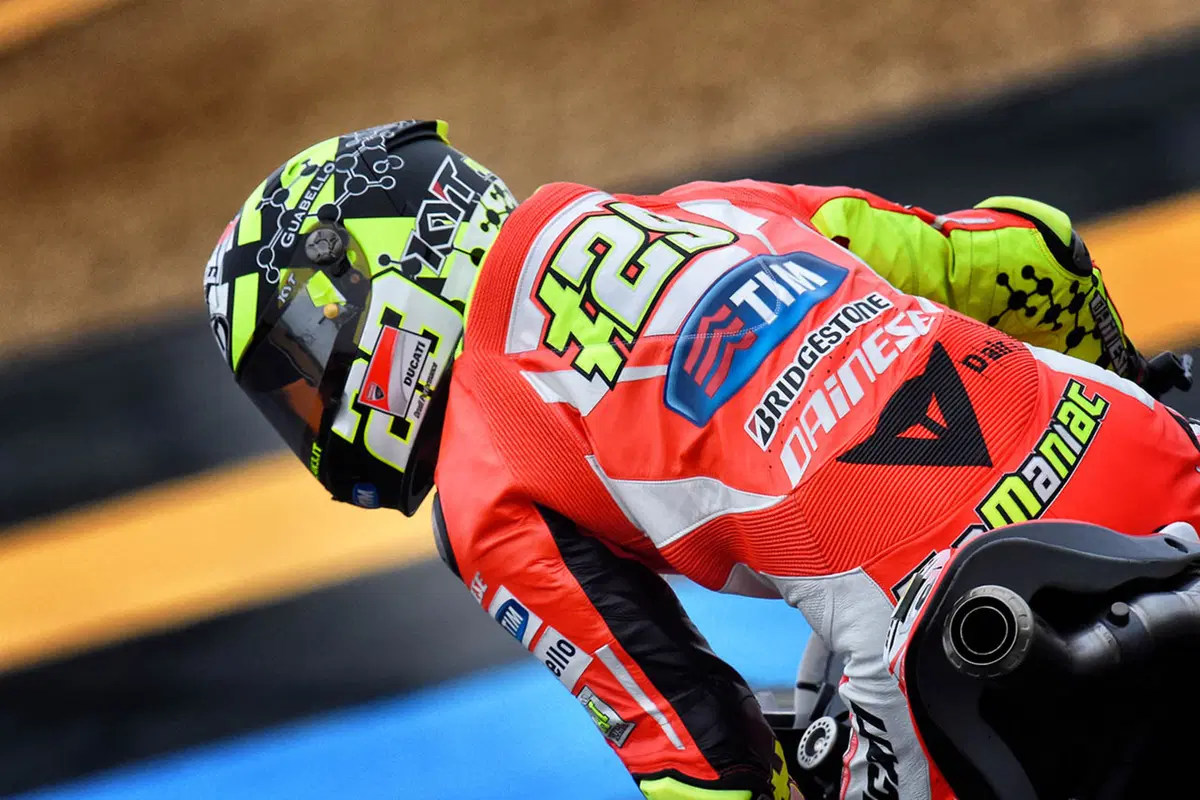 MotoGP 2015, Le Mans. Le foto più spettacolari del GP di Francia (36)