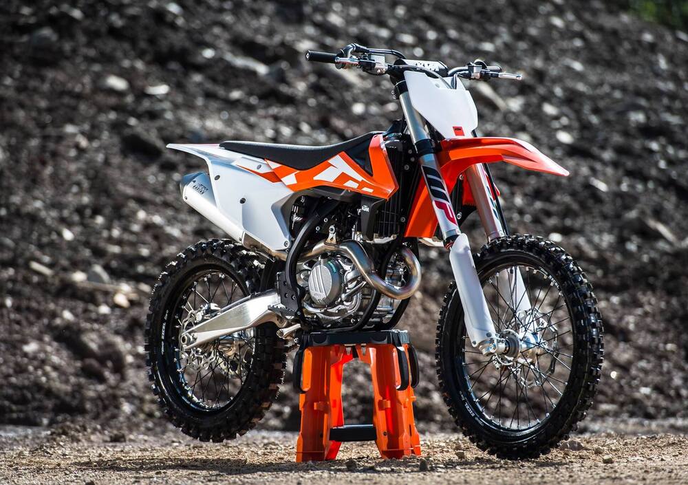 KTM SX 450 F (2016) (2)