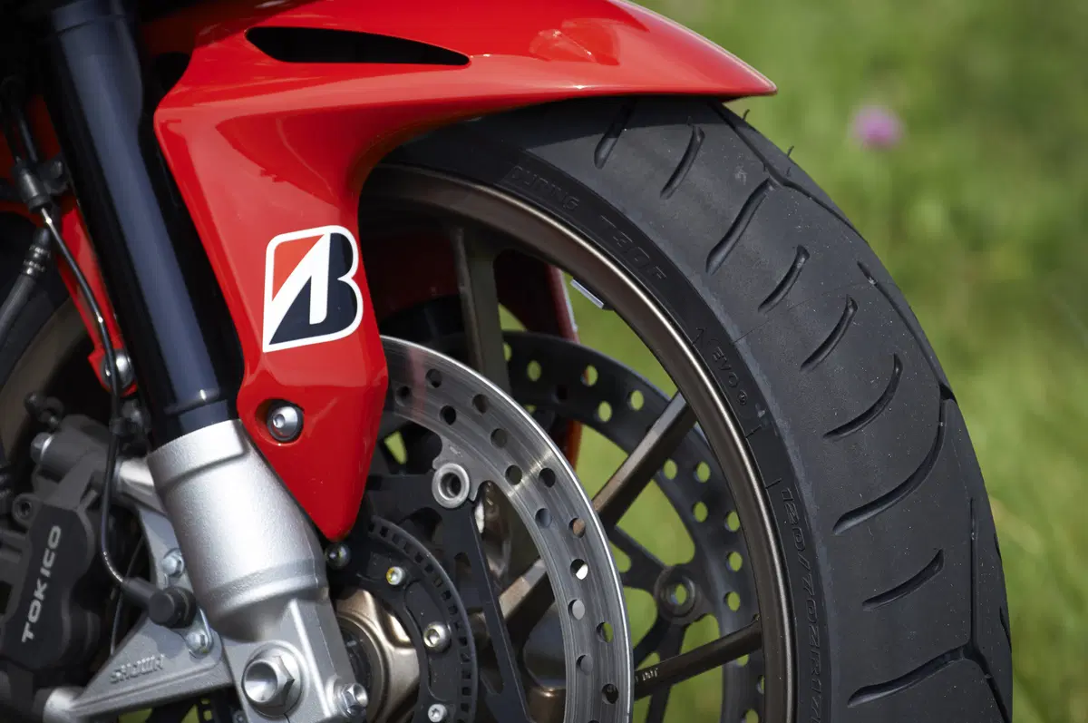 Bridgestone T30 Evo (11)