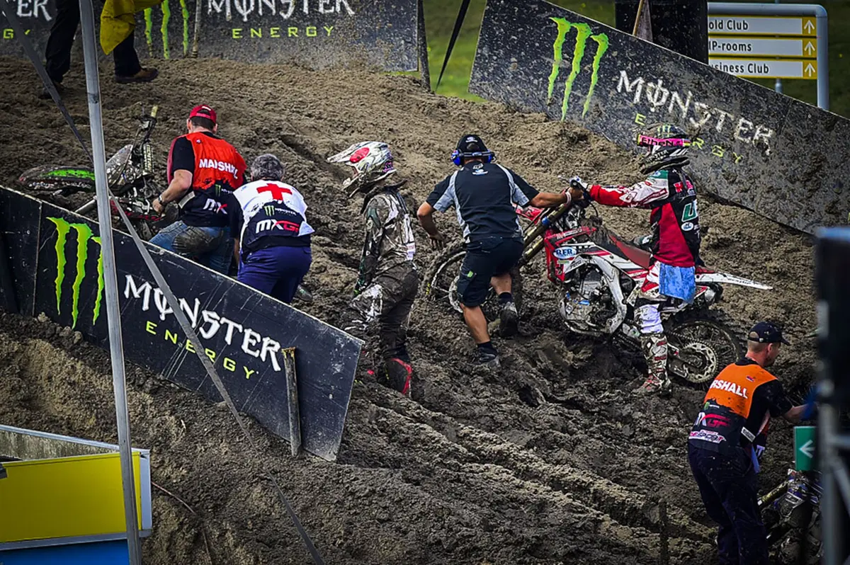 MXGP 2016. Le foto più spettacolari del GP d'Olanda (15)