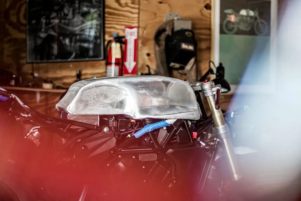 Ago TT, la MV Brutale 800 RR di Deus  (11)