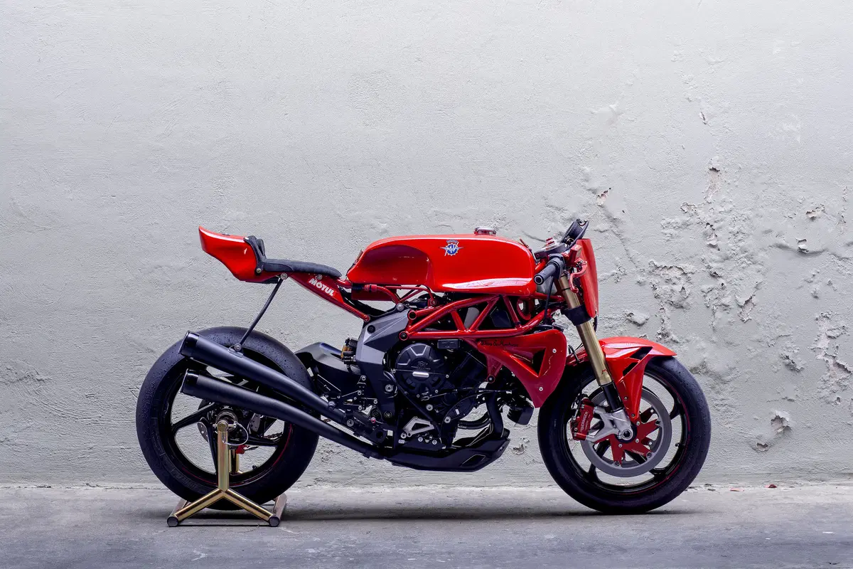 Ago TT, la MV Brutale 800 RR di Deus  (4)